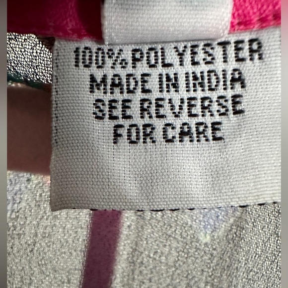 Ranee’s Swimwear Coverup - Picture 5 of 5